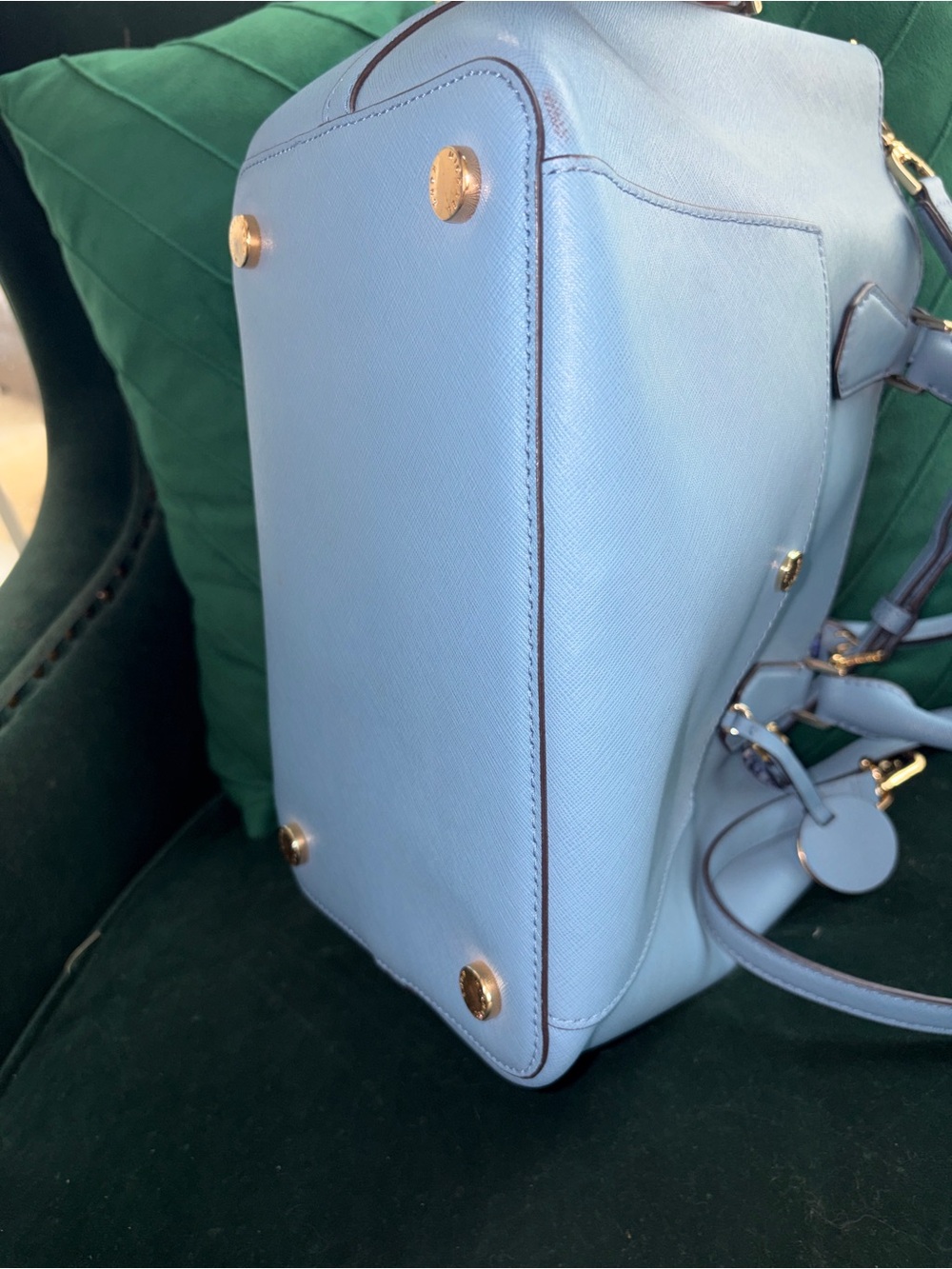 Michael Kors Greenwich Sky Blue Saffiano leather Tote With Gold-tone hardware - Picture 8 of 9